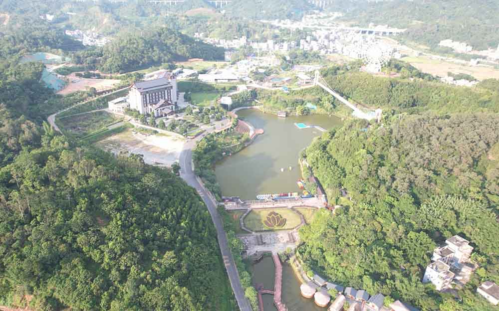 信宜蓮花湖莊園溫泉水樂園項目規劃設計正式啟動，推動休閑觀光新篇章